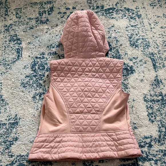 Bebe Blush Pink Quilted Hooded Vest NWT large - Picture 5 of 5